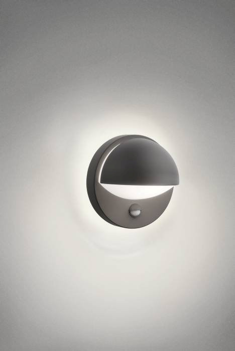 Vägglampa June Sensor Philips